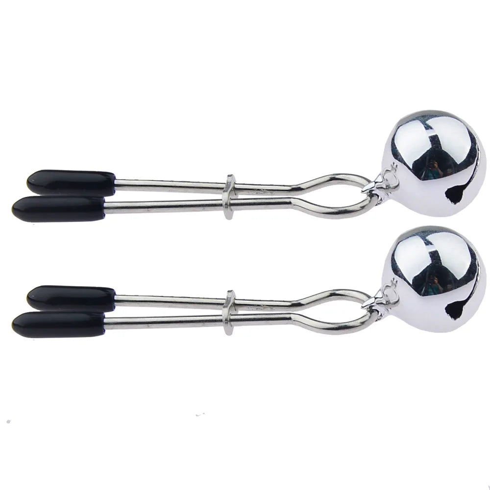 Étreinte d'Argent : Pinces à Mamelons avec Pendentif