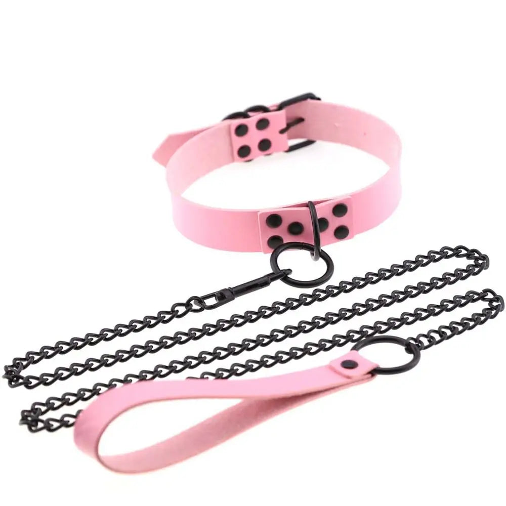 Rivet Reign — Collier BDSM Punk Rivets & Corde de Traction